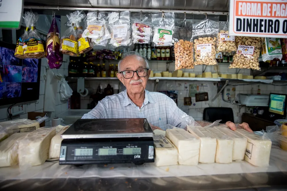Queijo coalho é o principal item vendido, mas há ainda queijo manteiga, curado e quitutes