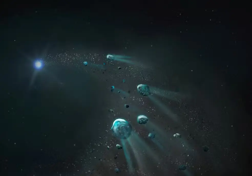 Estrela anã branca brilhante à esquerda, cercada por um cinturão de asteroides e cometas em desintegração. Os fragmentos rochosos e gelados se estendem pelo espaço, deixando rastros azulados enquanto se movem em direção à estrela.