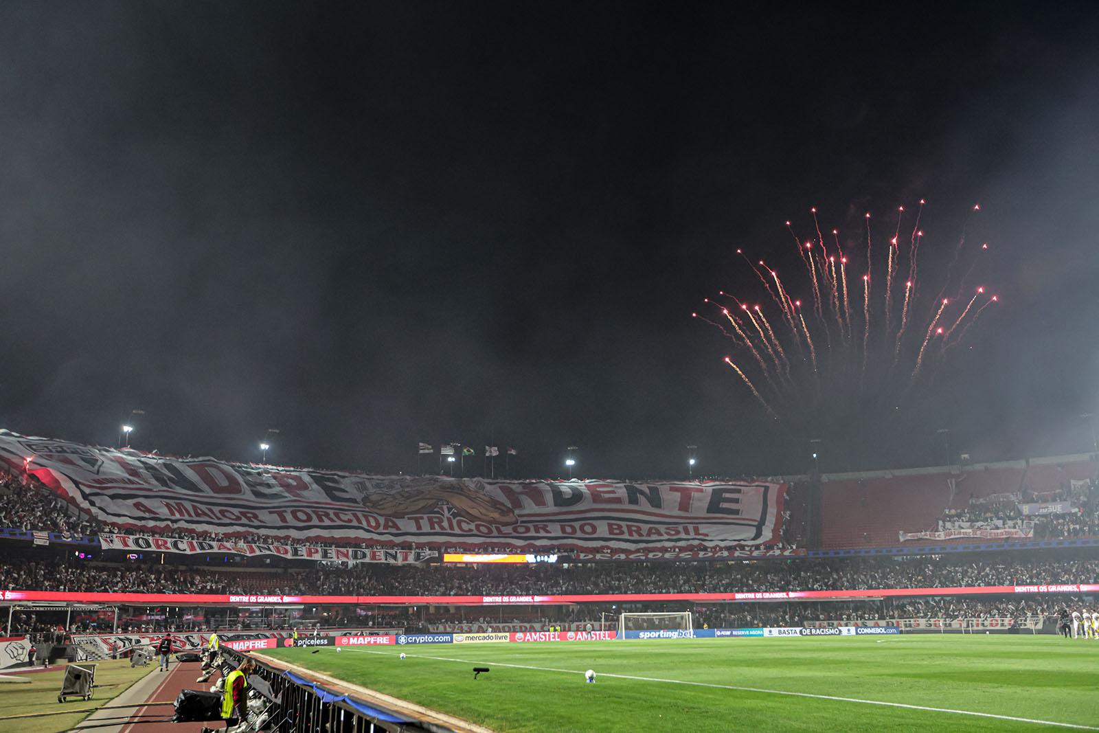 Maior organizada do São Paulo fará protesto em jogo contra o Ceará no Morumbis