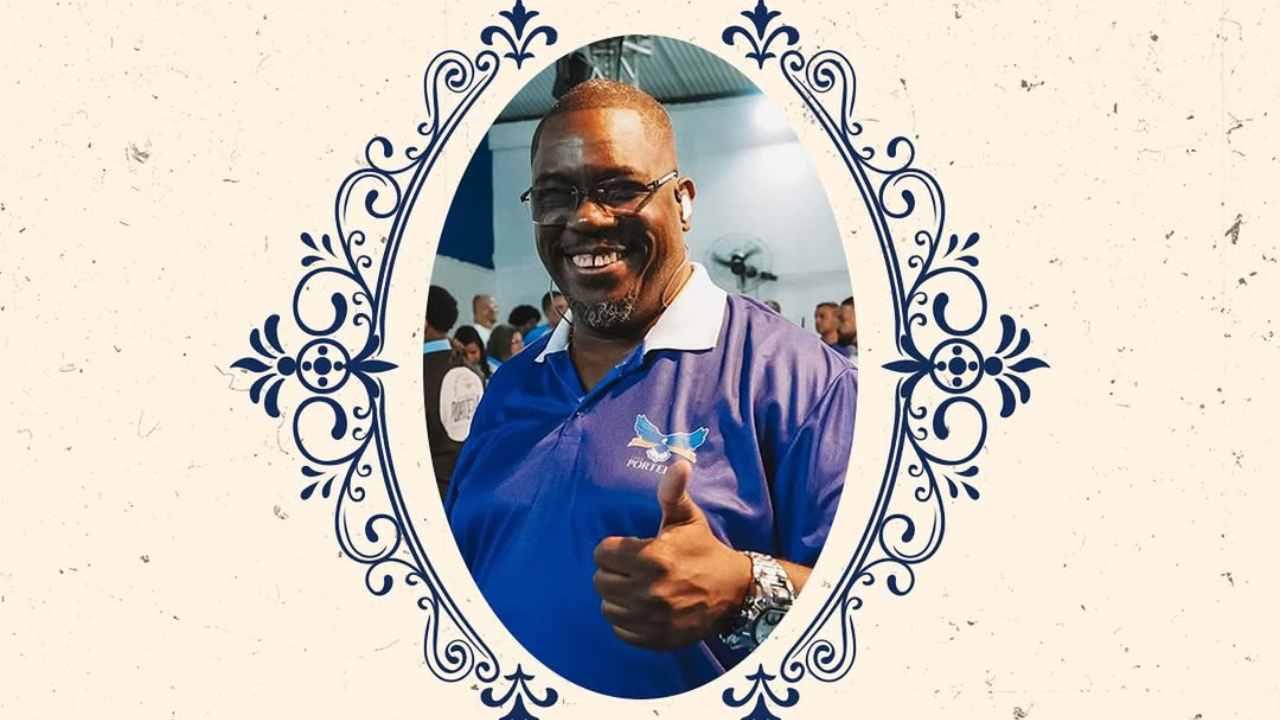 Gilsinho, intérprete da Portela