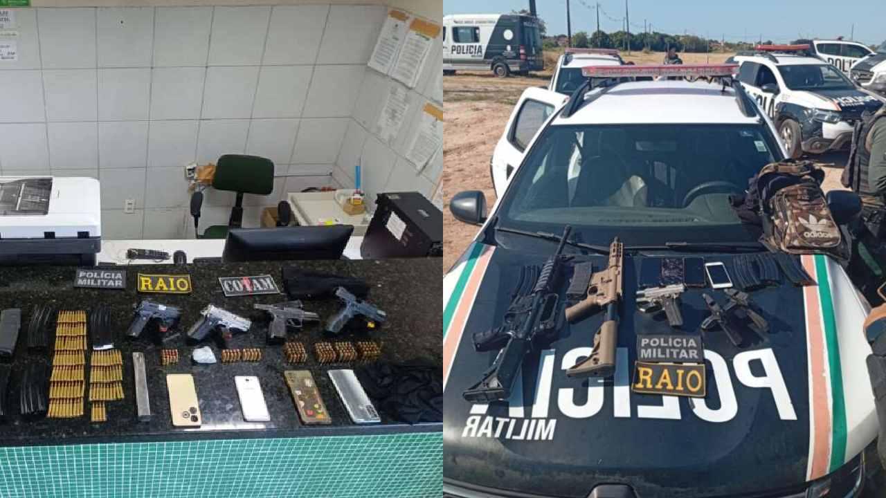 Balcão policial com armas, munições e outros itens apreendidos, e veículos policiais em operação na rua com policiais ao fundo. Segurança pública e combate ao crime.