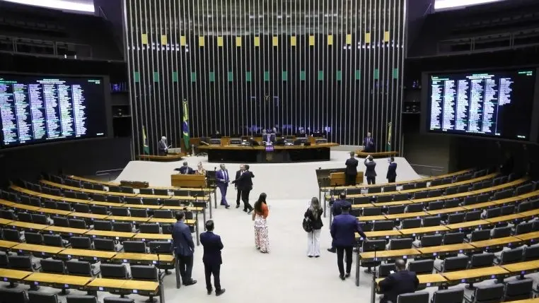 Plenário da Câmara dos Deputados durante sessão deliberativa