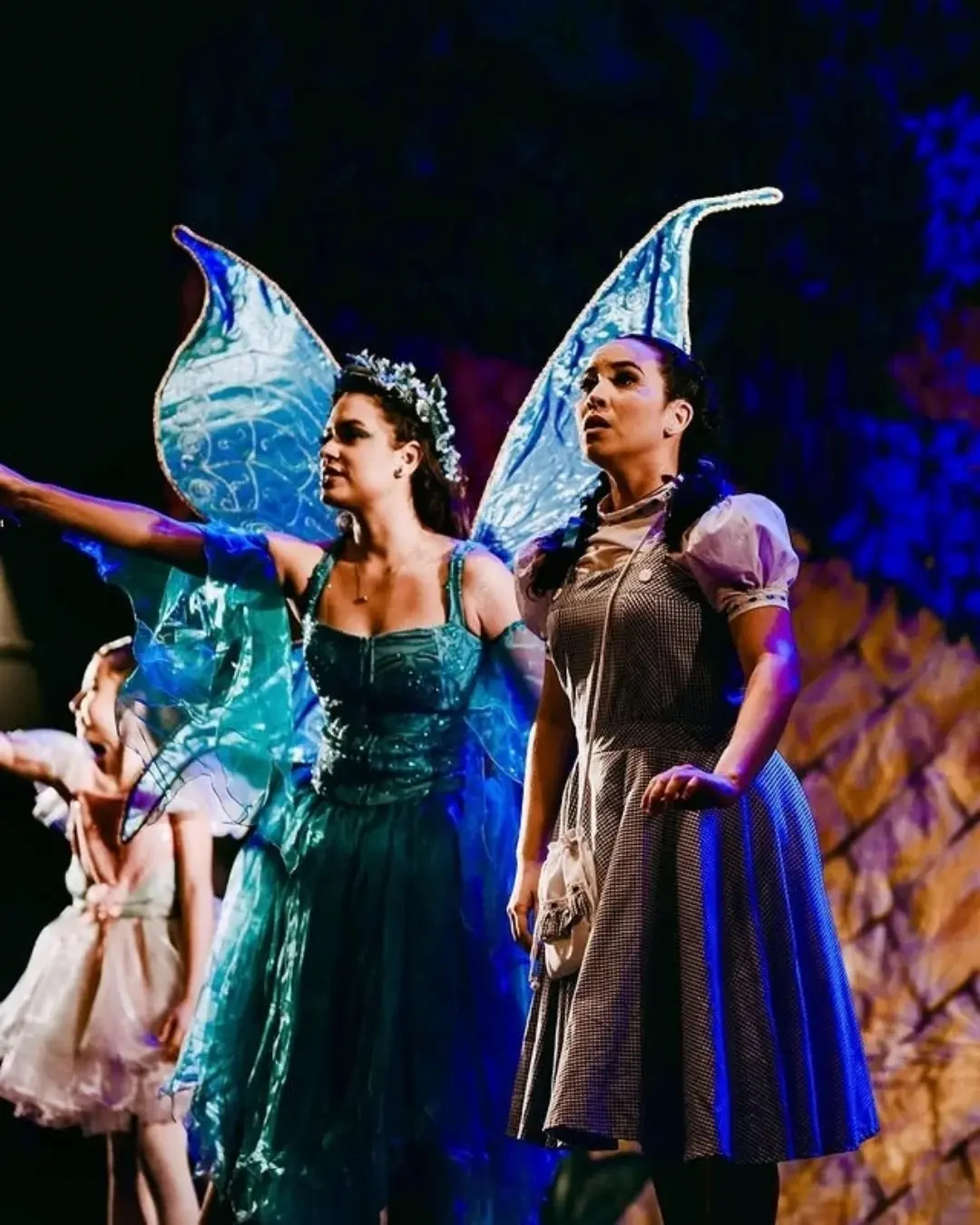 Imagem da peça de teatro Oz, do Grupo Alumiar Cenas & Cirandas, para matéria sobre programação da Mostra de Teatro Transcendental em Fortaleza.