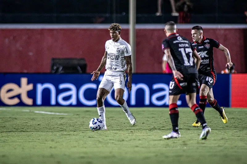 Ceará e Vitória, no Brasileirão.