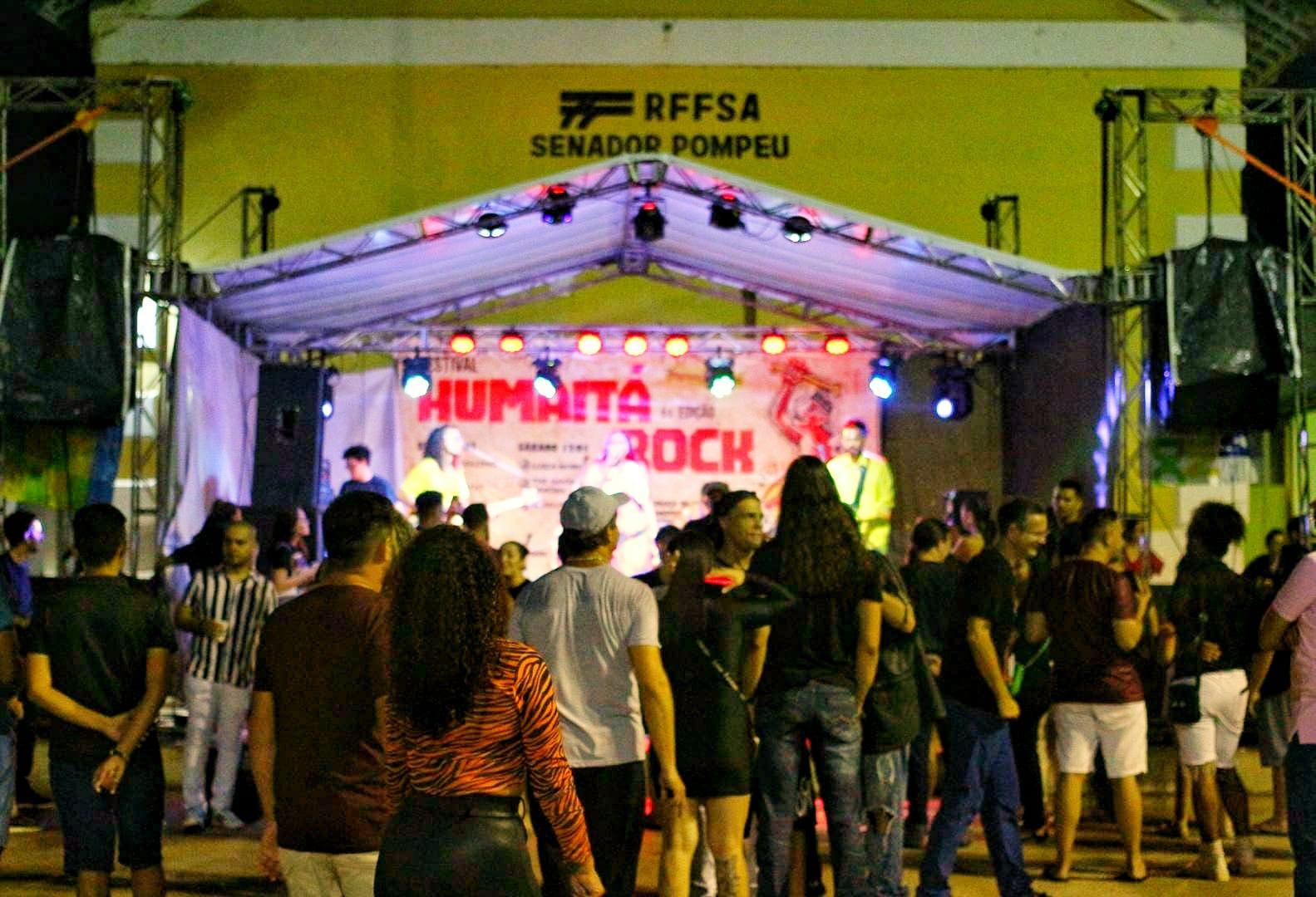 Registro do público no festival Humaitá Rock.