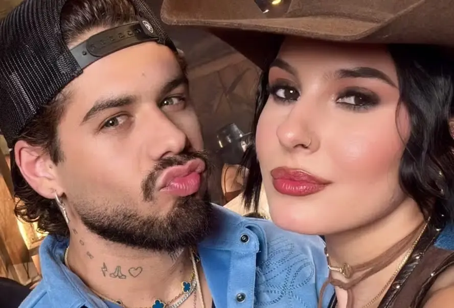 Imagem dos cantores sertanejos Zé Felipe e Ana Castela, que vivem romance