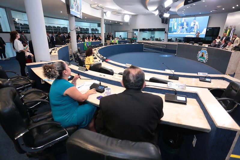 Foto da sessão da Câmara de Fortaleza, nesta terça-feira (14)