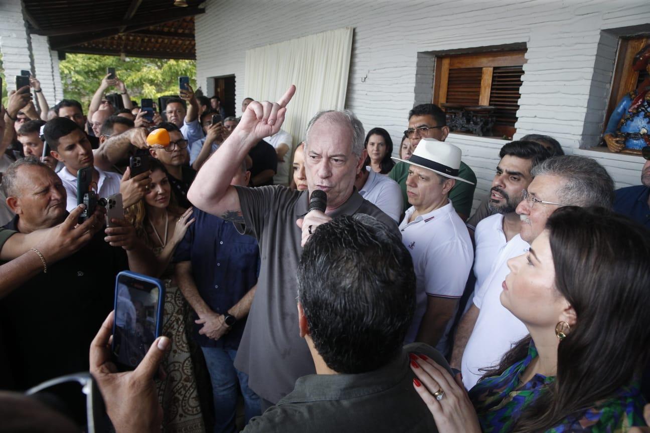 De volta ao PSDB, Ciro vai dividir os olhares entre o cenário nacional e a disputra política no Estado.