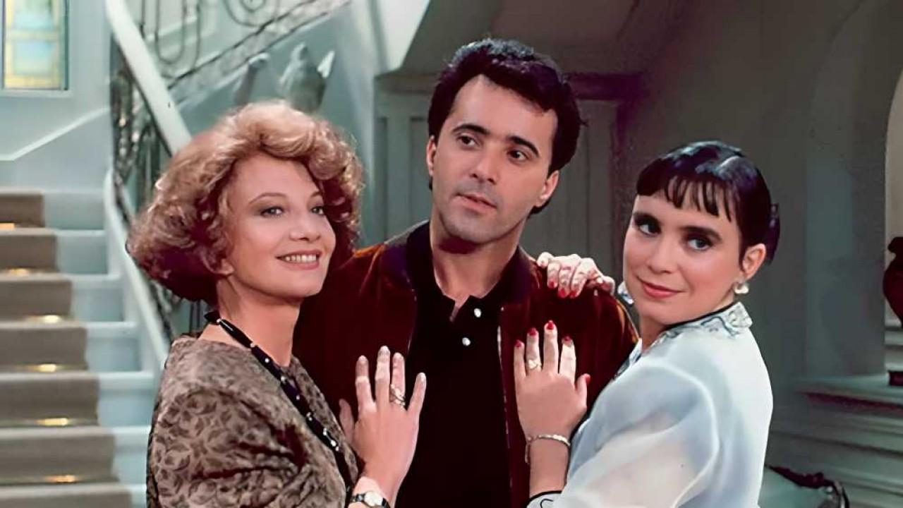 Cenas da novela Rainha da Sucata, clássico da emissora nos anos 1990