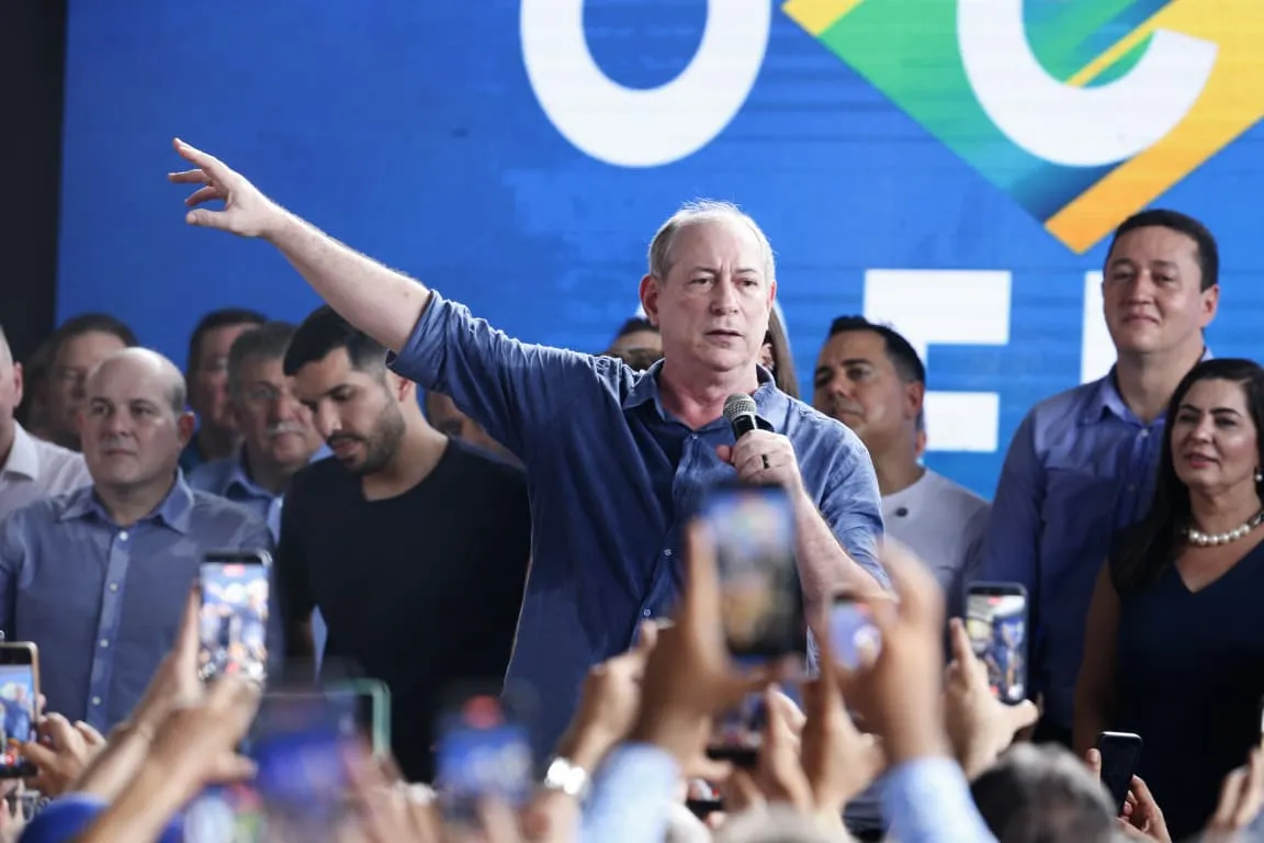 Ciro Gomes lançou a pré-candidatura em maio deste ano, em evento no bairro Conjunto Ceará, em Fortaleza.