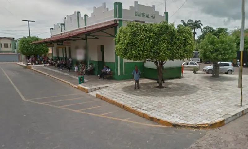 Foto que contém a rodoviária de Barbalha, que no passado já foi a estação ferroviária de Barbalha.