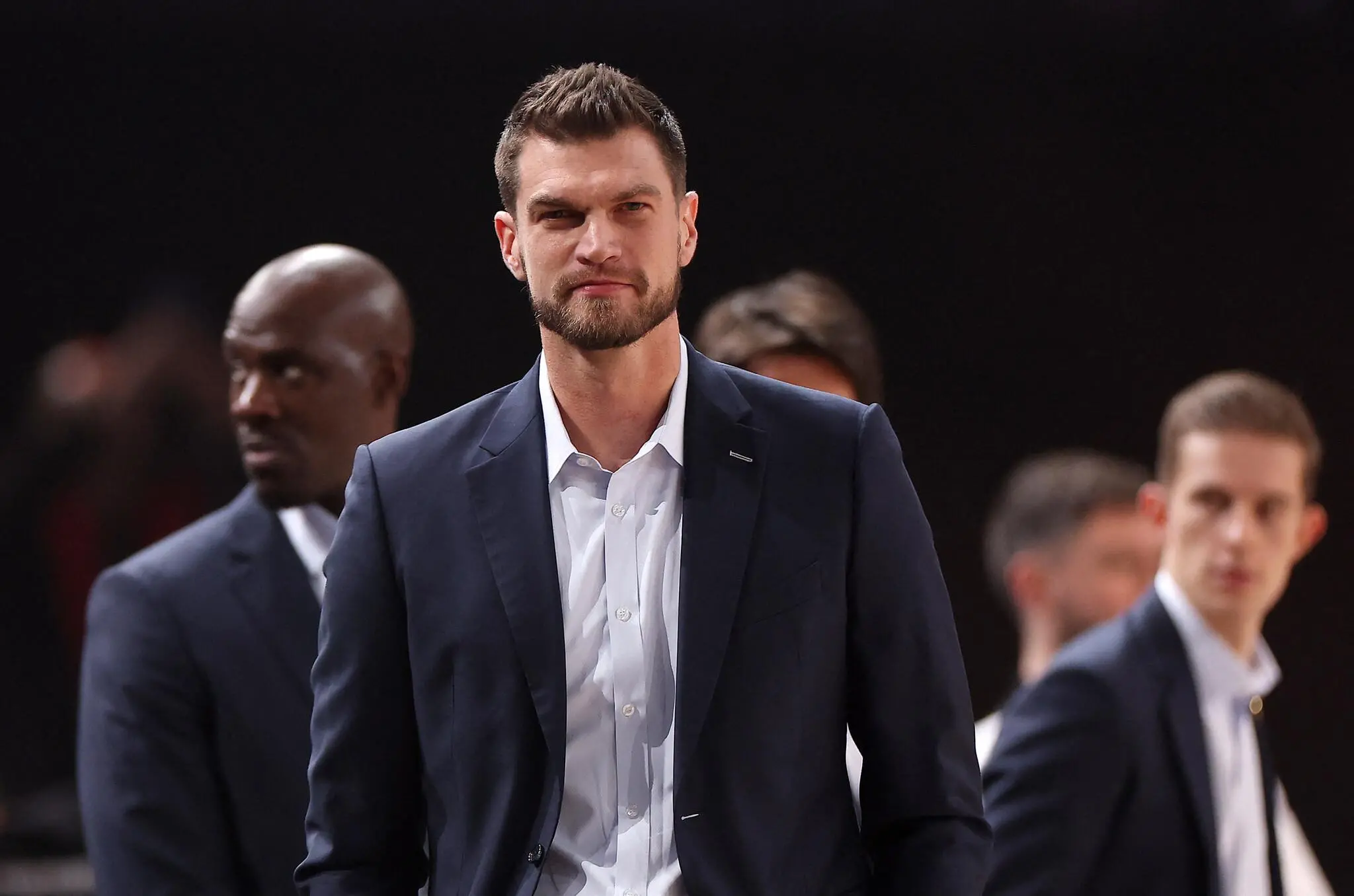 Foto de Tiago Splitter, que assume Portland Trail Blazers na NBA e é primeiro treinador brasileiro da liga.