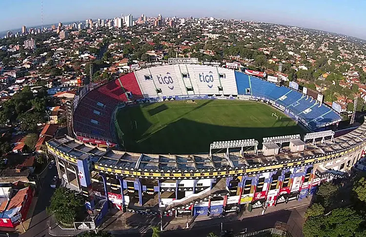 O estádio Defensores Del Chaco