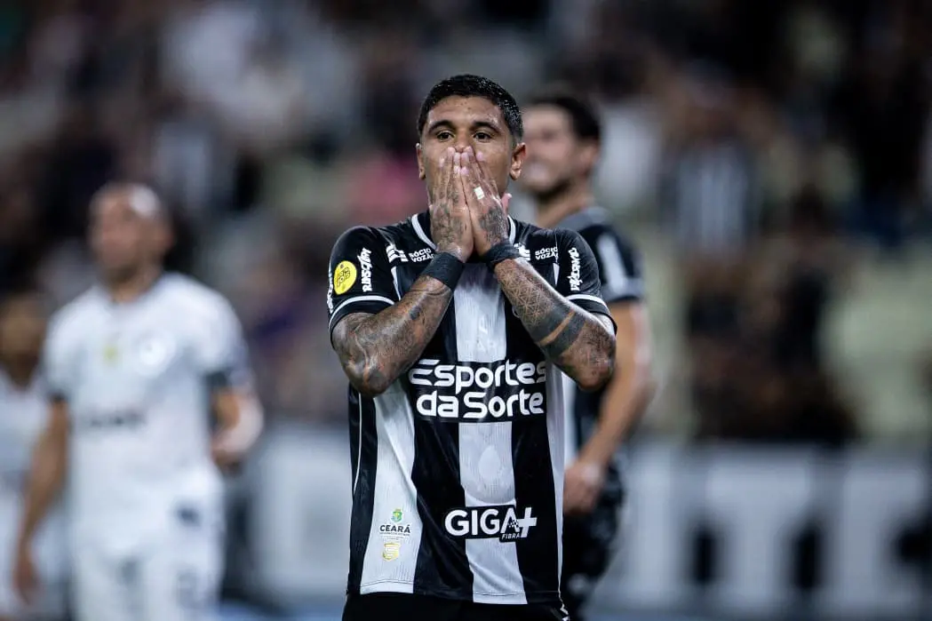 Galeano jogador do Ceará