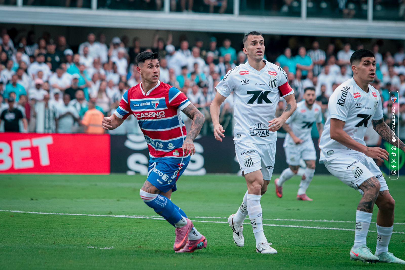 Bareiro durante Santos x Fortaleza