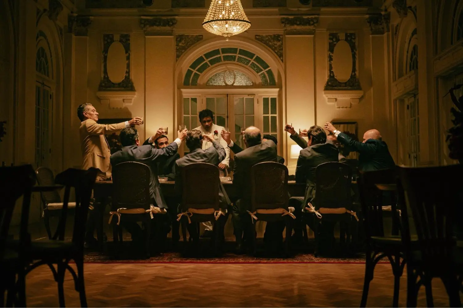 Cena da série Os Donos do Jogo, da Netflix.