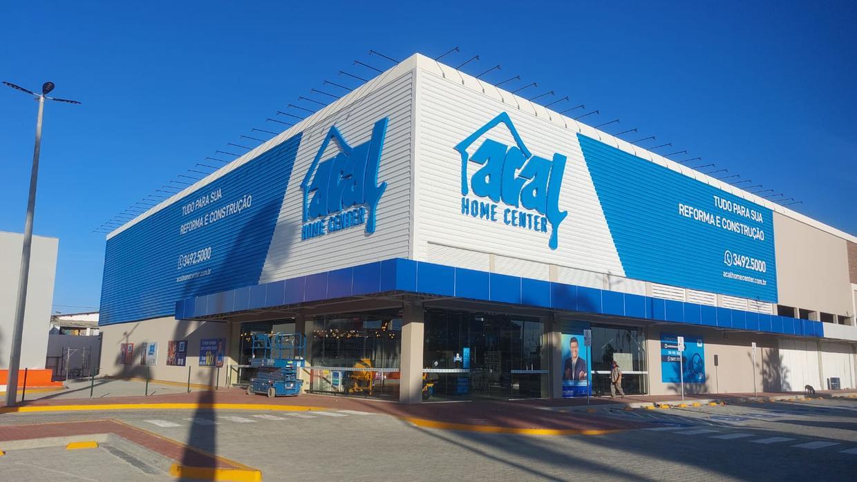 Loja da Acal Home Center em Fortaleza.E