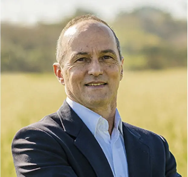 Valter Casarin é agrônomo