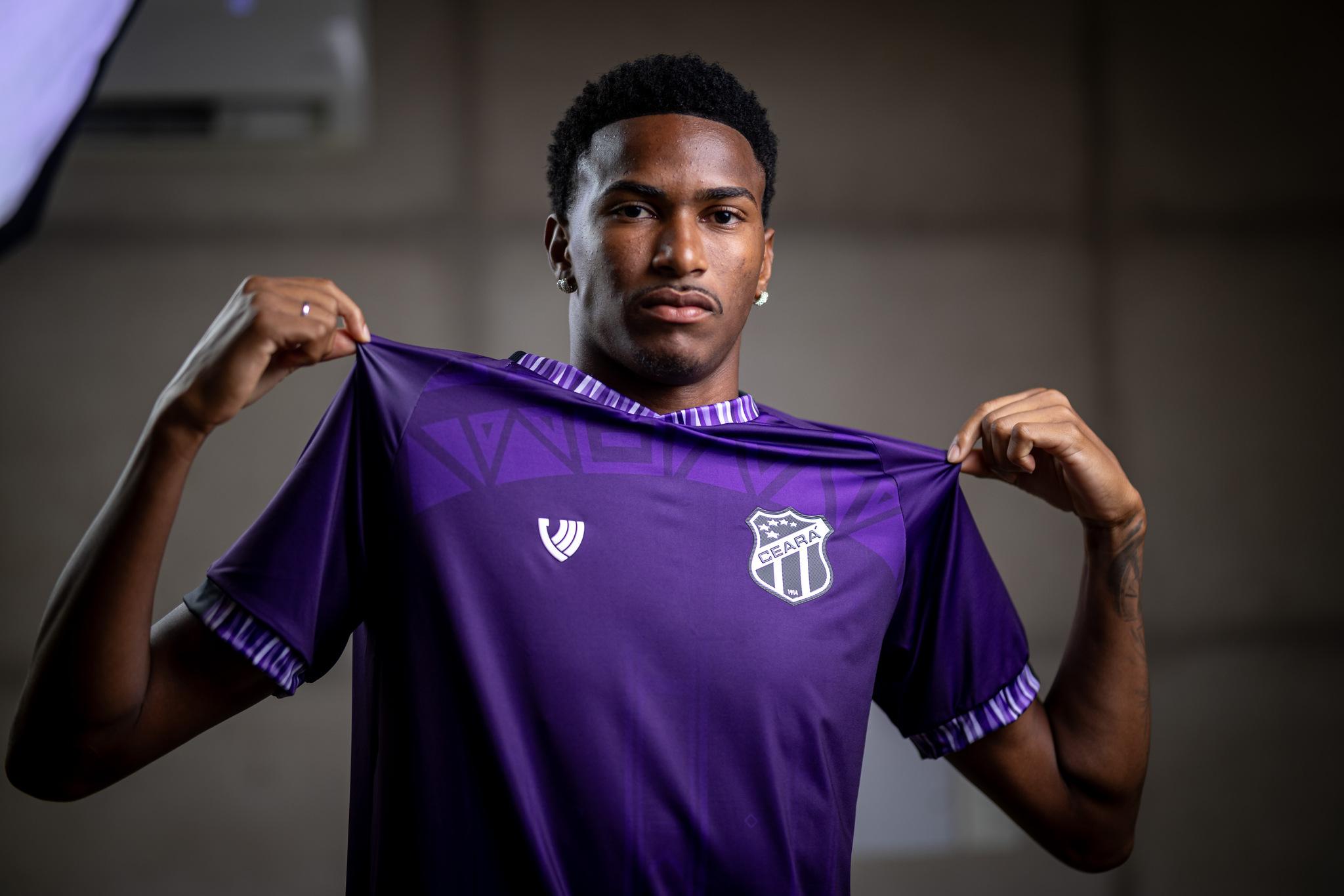 Ceará lança novo uniforme referente ao Dia da Consciência Negra