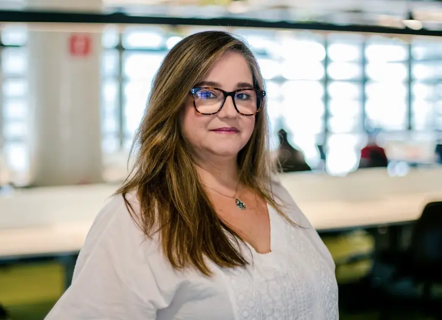 Cláudia Sintoni é psicóloga