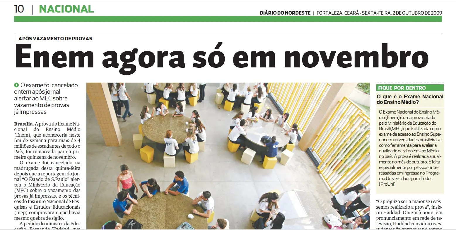 Imagem mostra recorte de jornal de outubro de 2009 sobre vazamento do Enem e adiamento da prova.