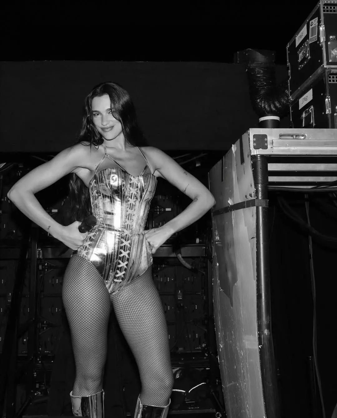 Dua Lipa se despediu do Brasil com mensagem carinhosa para os fãs