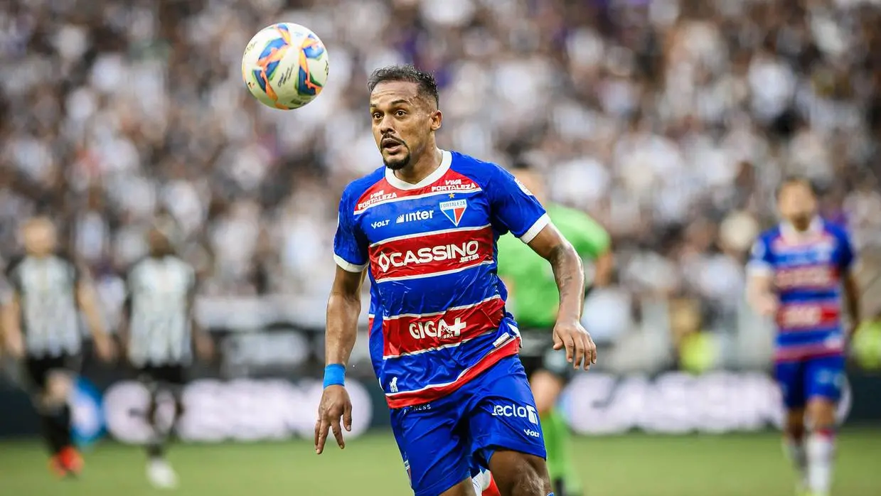 Bruno Pacheco em ação pelo Fortaleza