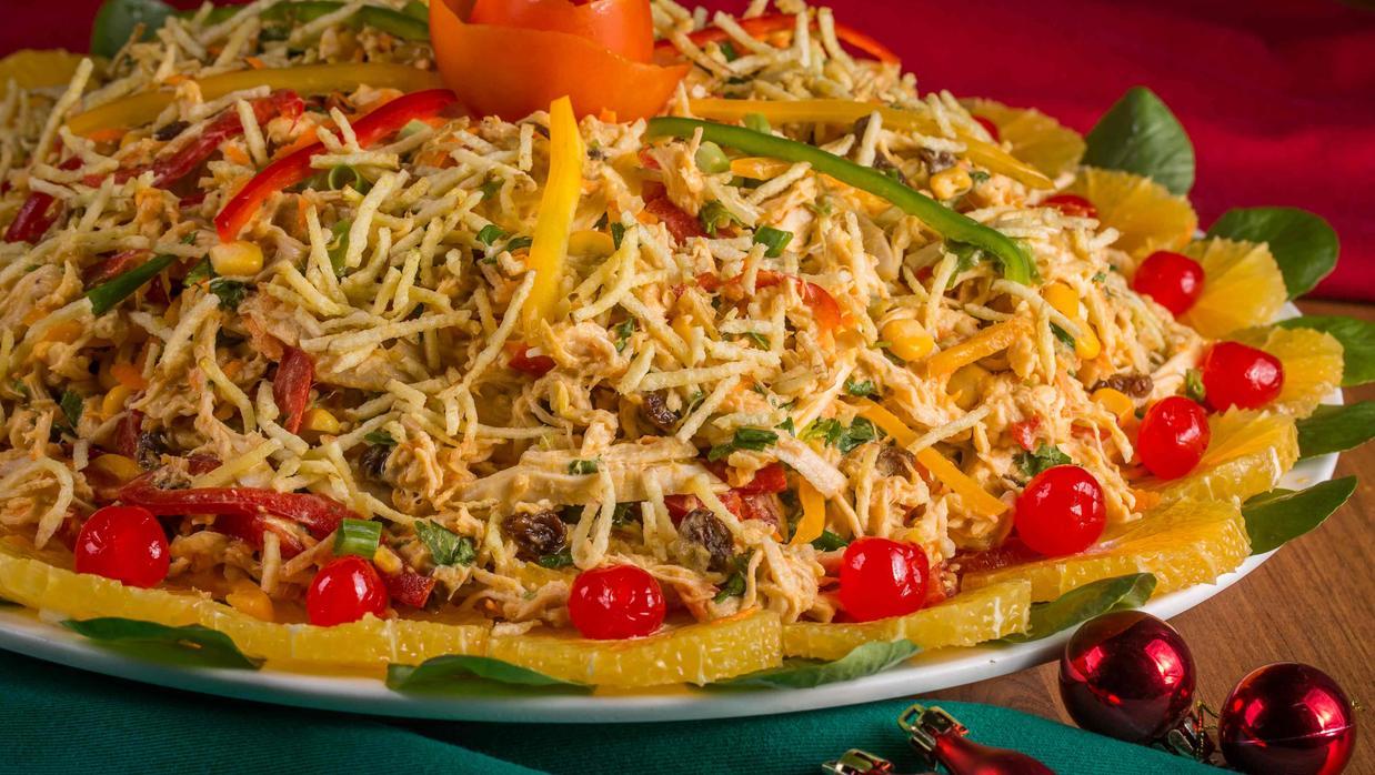 Na imagem, um prato com salpicão e batata palha.