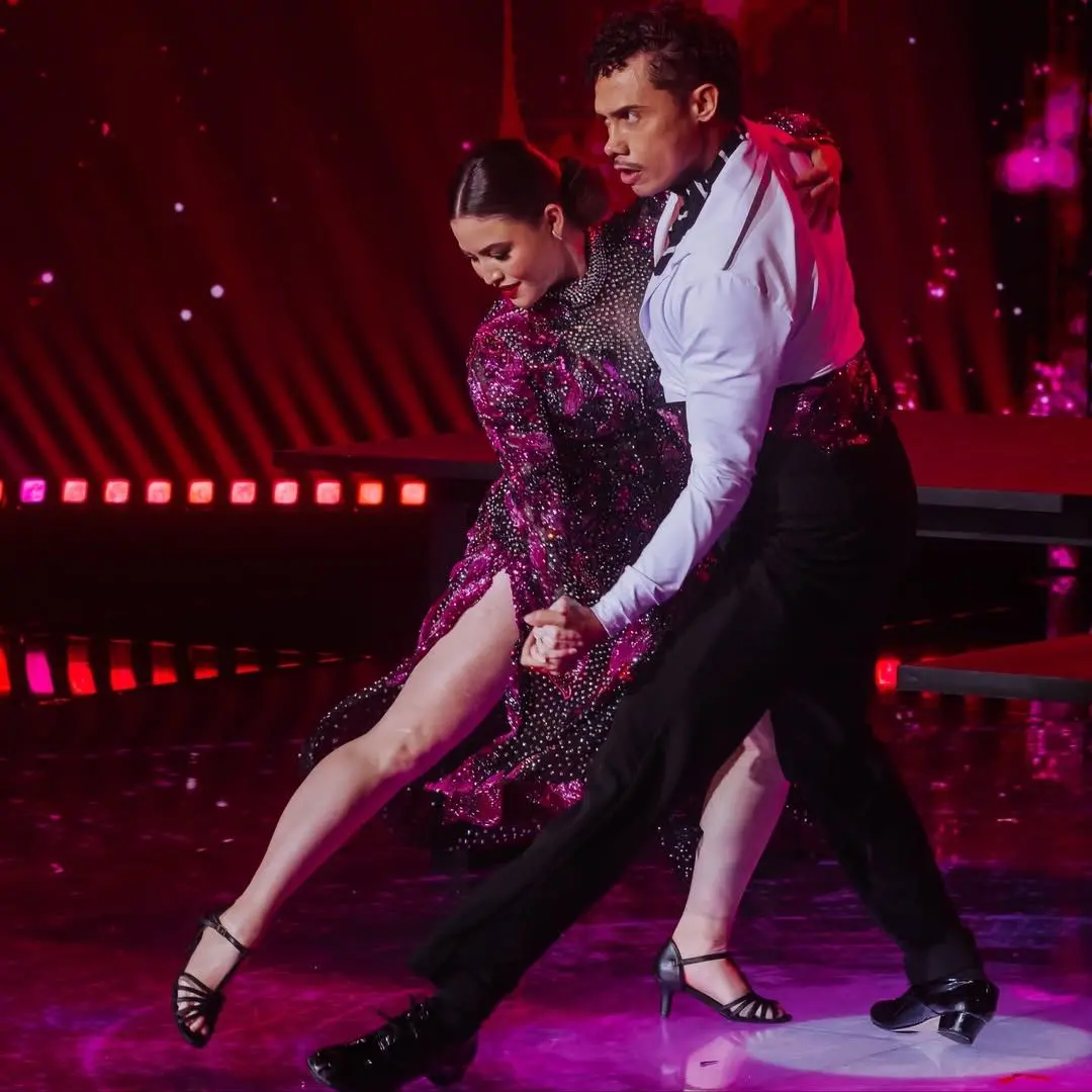 Silvero Pereira é um dos semifinalistas ao lado da professora Thais Sousa. 