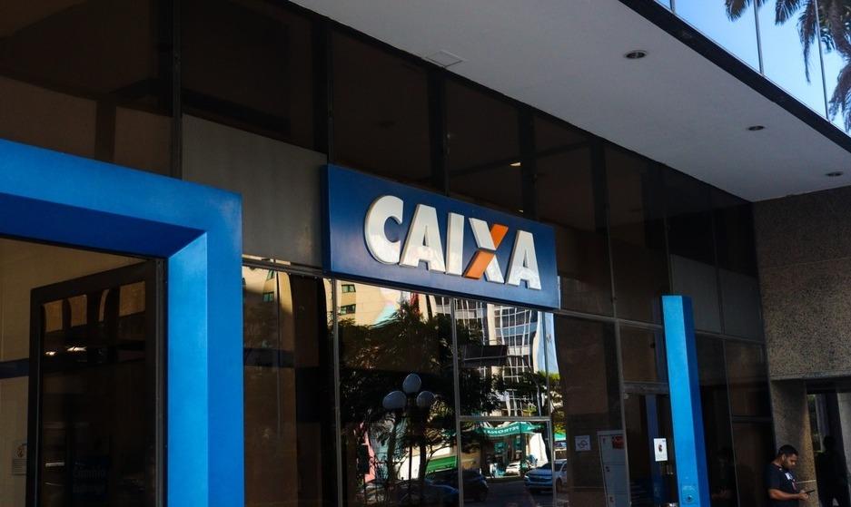 Fachada da Caixa Econômica Federal.