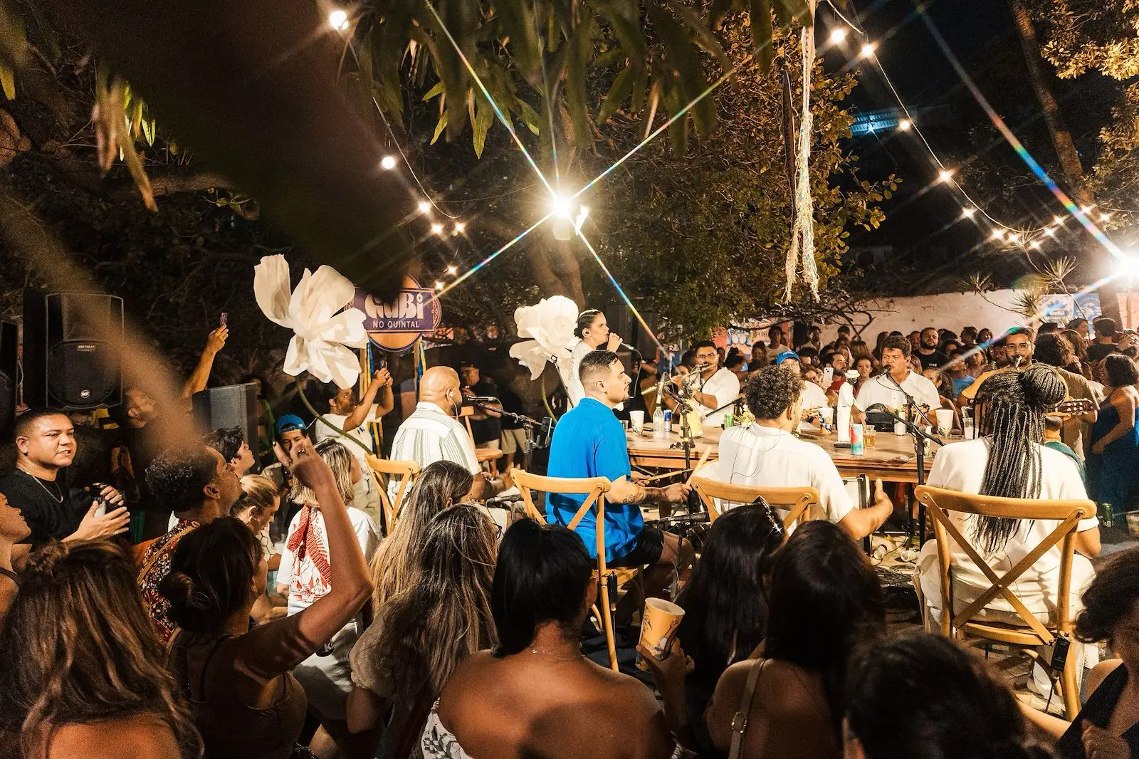 Rodas de samba têm se popularizado na Cidade após a pandemia.