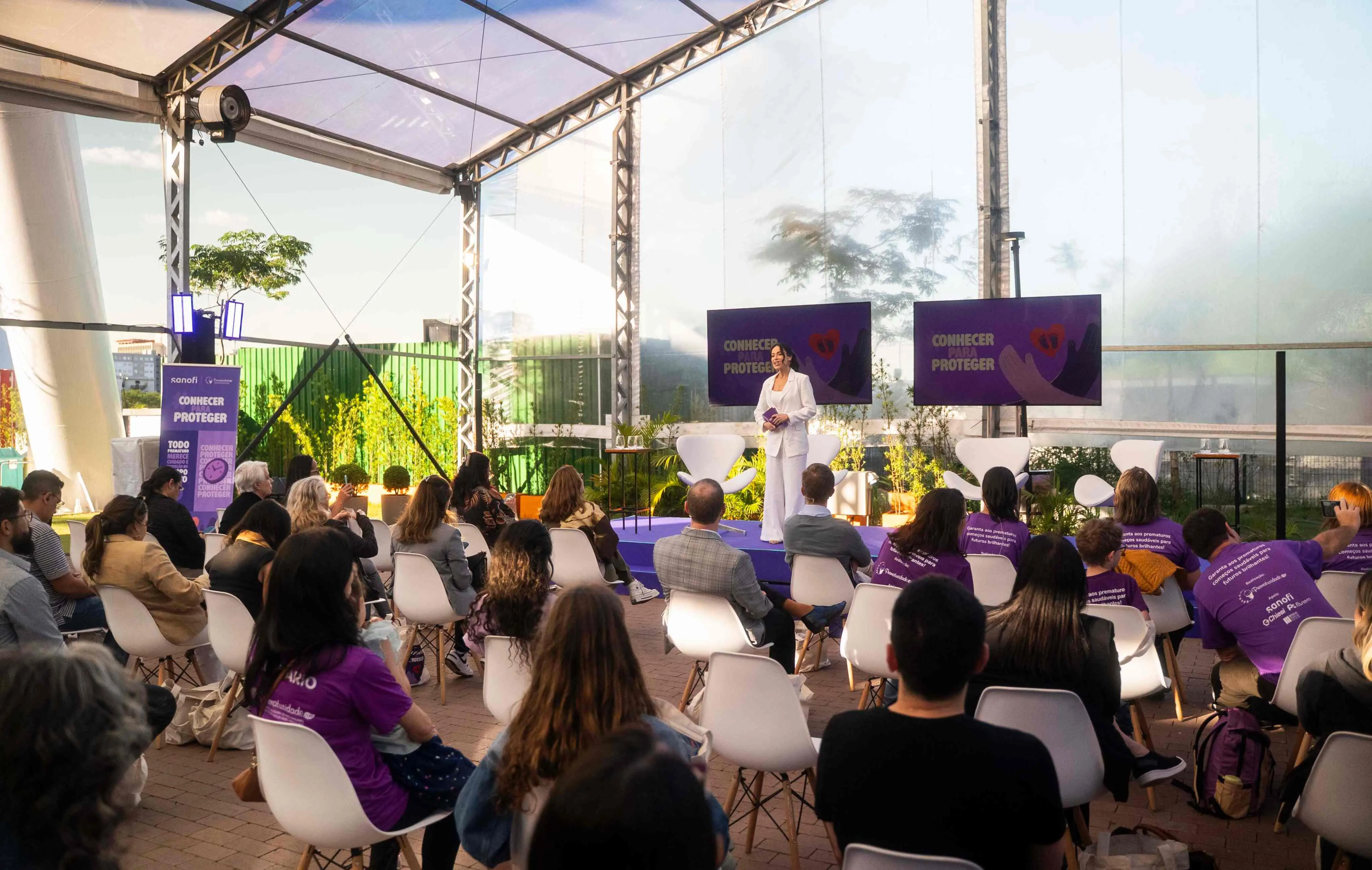 Imagem de evento sobre Proteção aos Prematuros no Brasil, realizado em São Paulo.