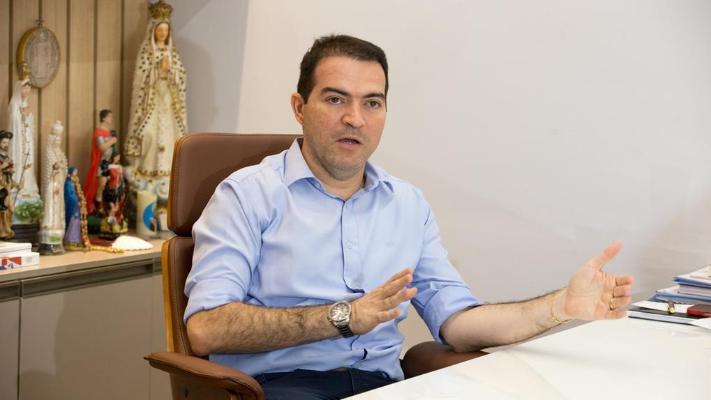 Marcelo Paz em ação pelo Fortaleza