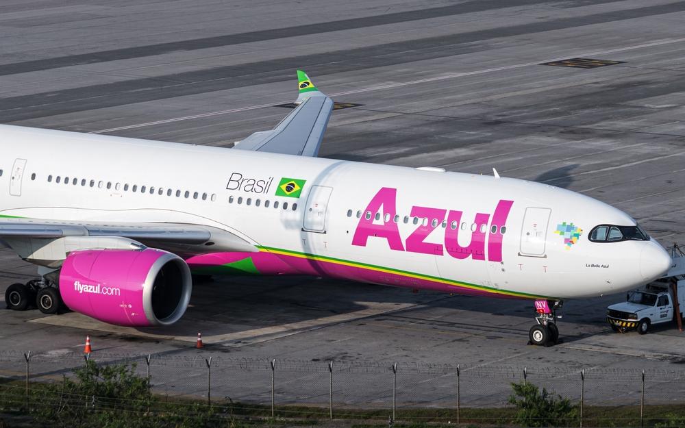 imagem mostra avião da AZUL A330Neo 