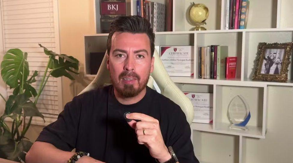 Felipe Menegaz Rodrigues é brasileiro e estava muito próximo do local do acidente. 