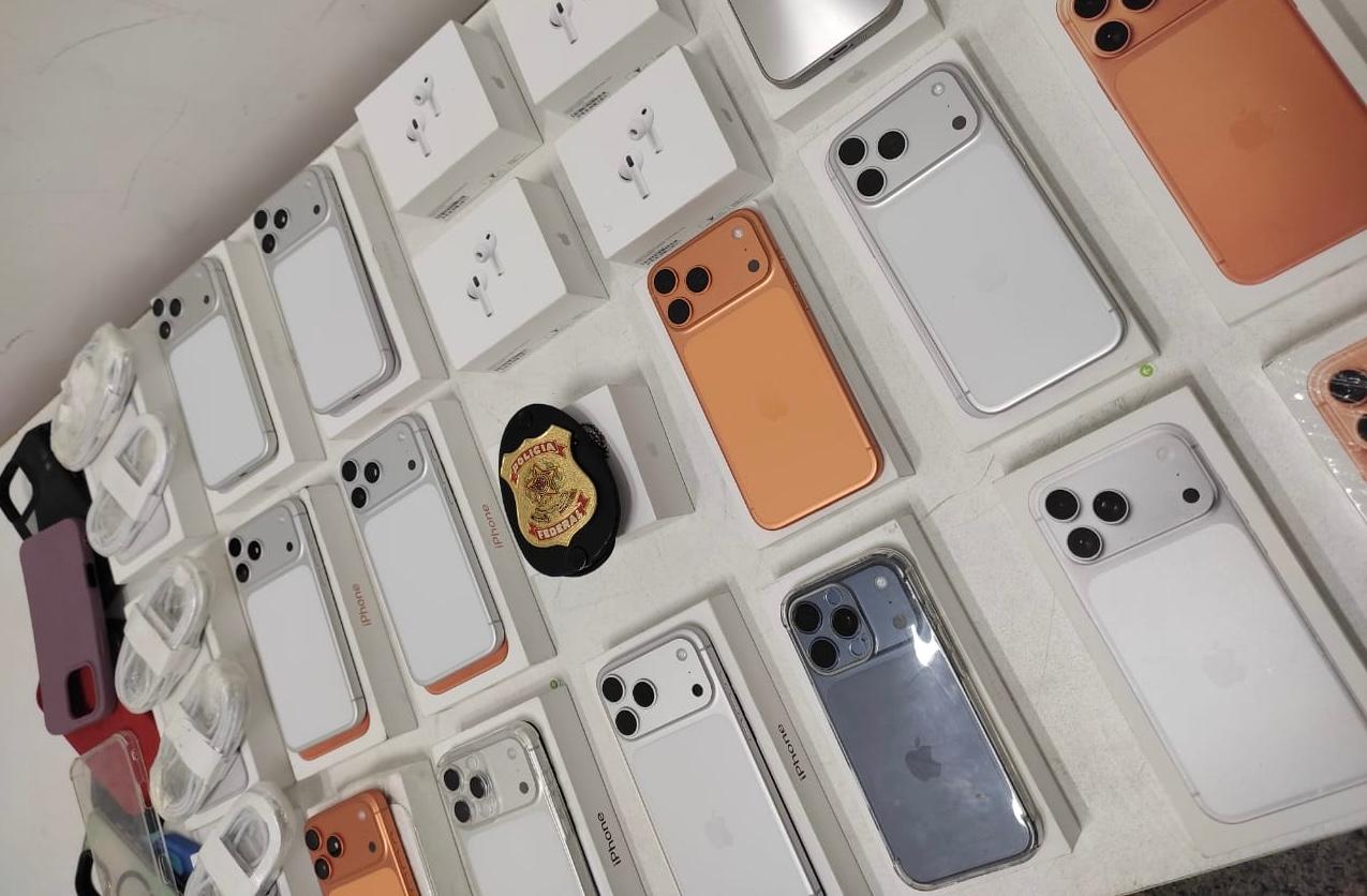 iPhones apreendidos no Aeroporto Internacional de Fortaleza.