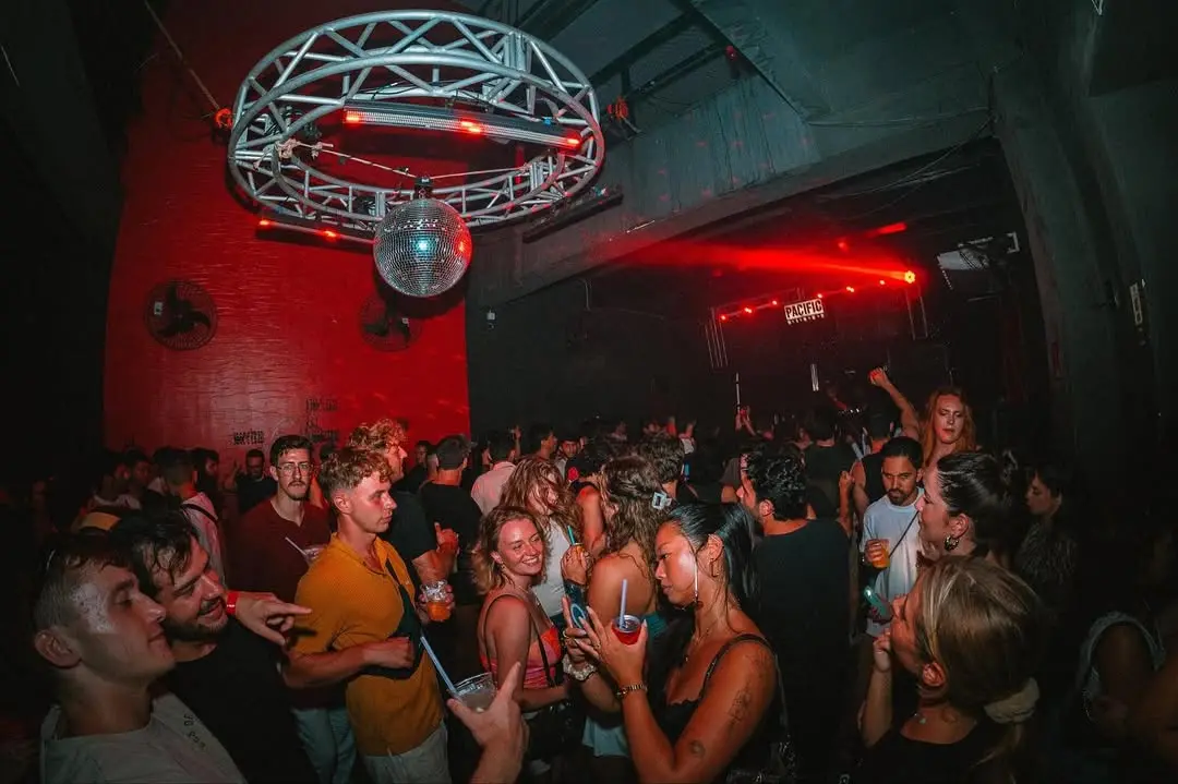 Festa celebra dance music dos anos 2000.