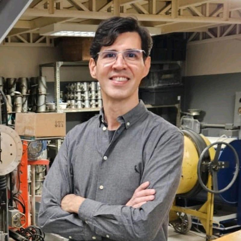 Fábio Zampirollo é engenheiro civil