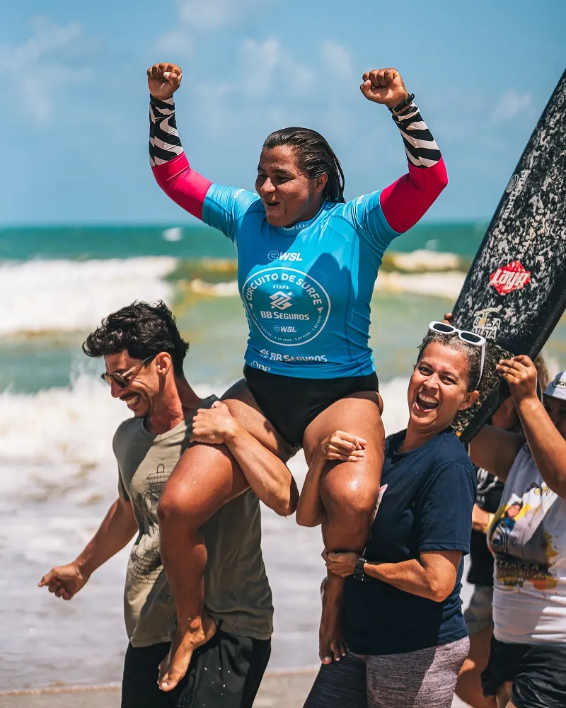 Juliana Santos venceu a disputa na Praia do Futuro.