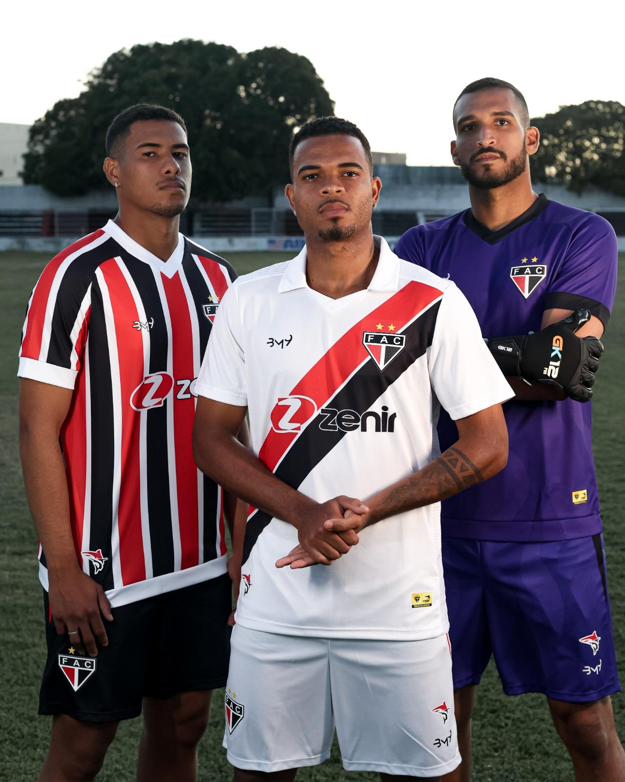 jogadores de futebol