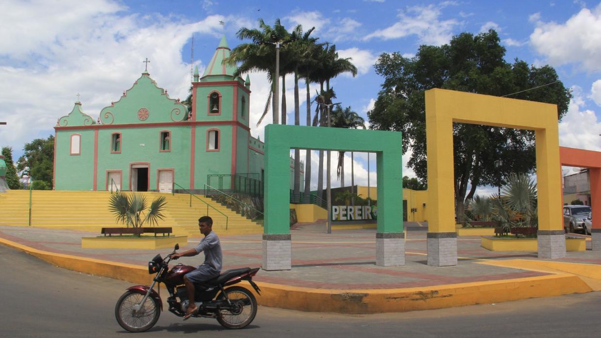 Foto do centro de Pereiro, cidade no Vale do Jaguaribe que está entre melhores PIBs per capita do Ceará.