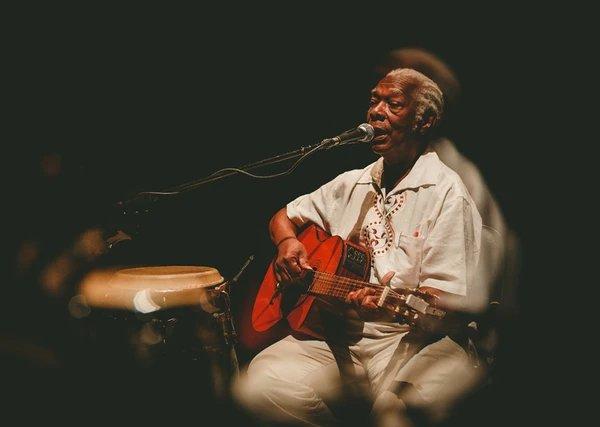 Artista fará apresentações intimistas na Caixa Cultural.