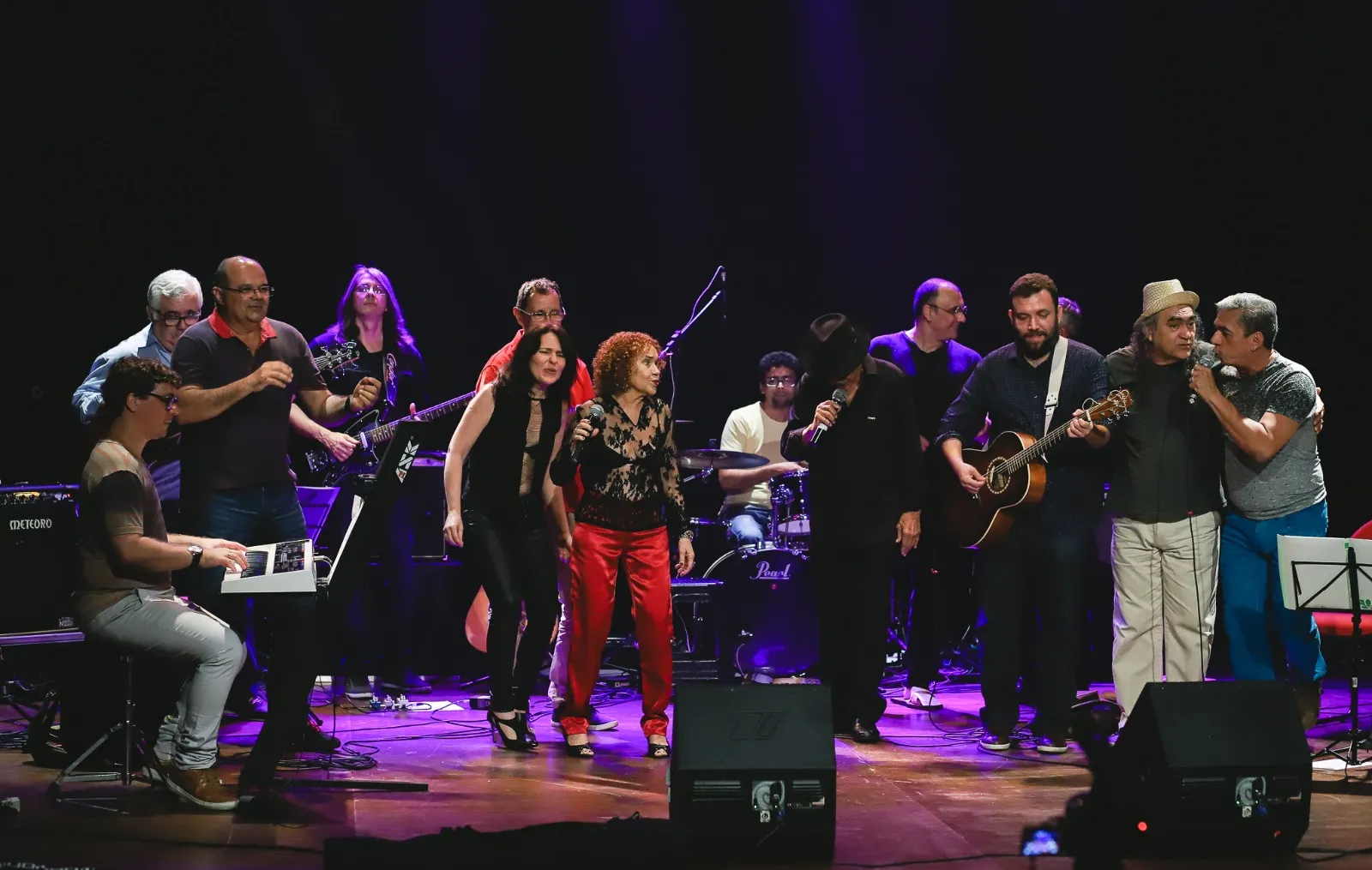 Artistas cearenses celebram produção autoral do Estado em show especial.
