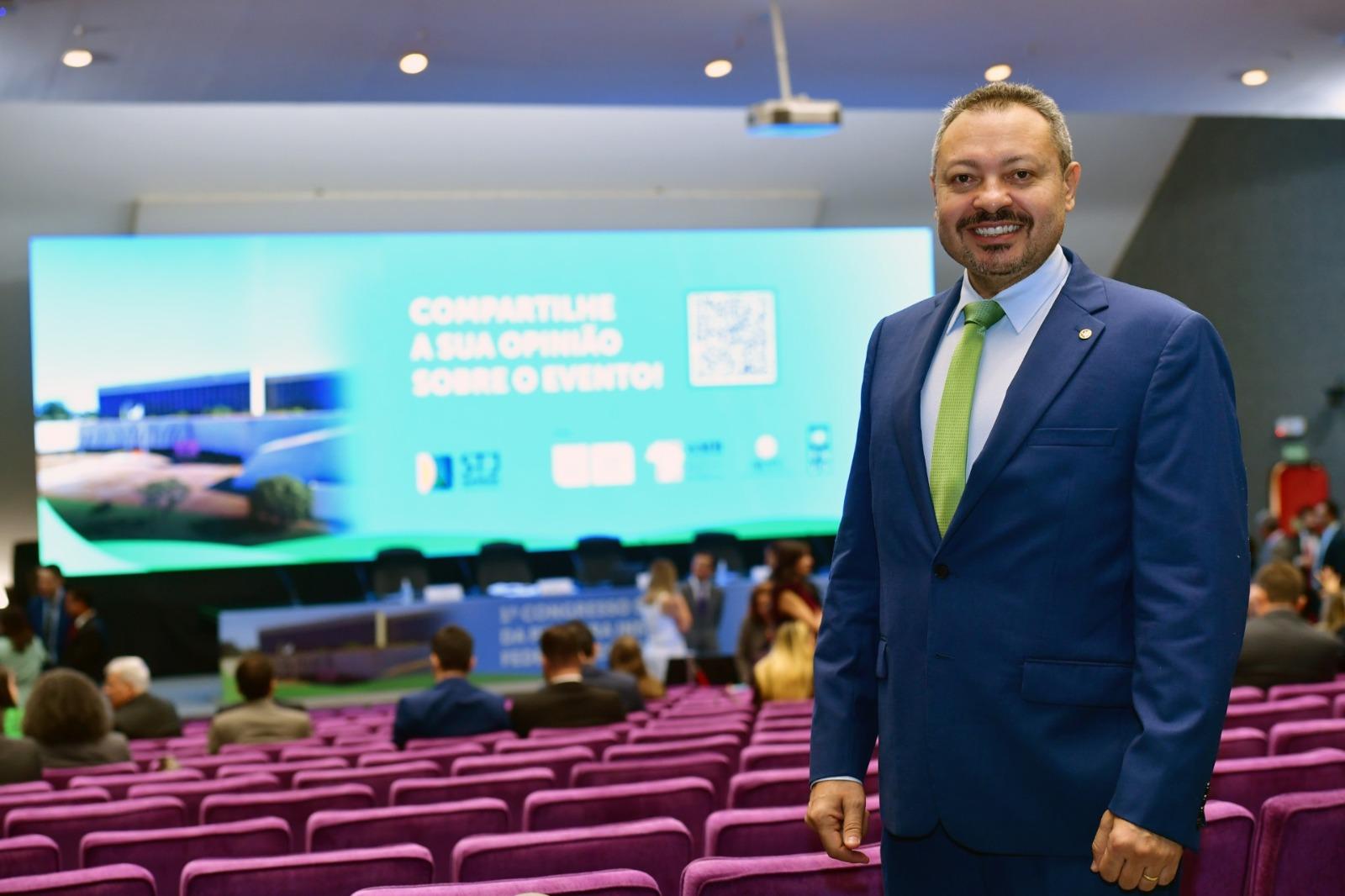 Jorge Bheron Rocha é defensor público