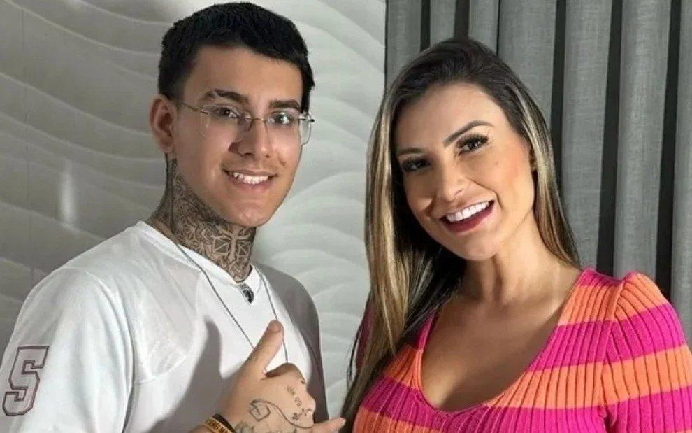 Andressa Urach voltou a causar polêmica ao dizer que gravou vídeo adulto com o filho mais velho. 