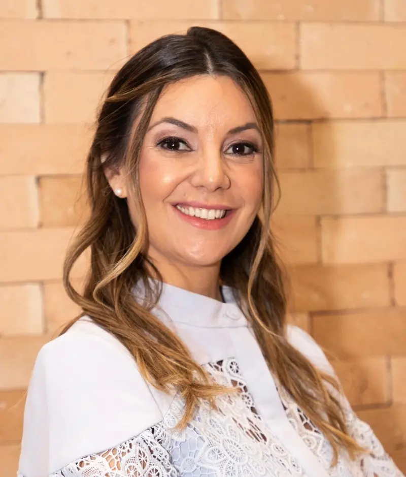 Giovana Zanirato é executiva