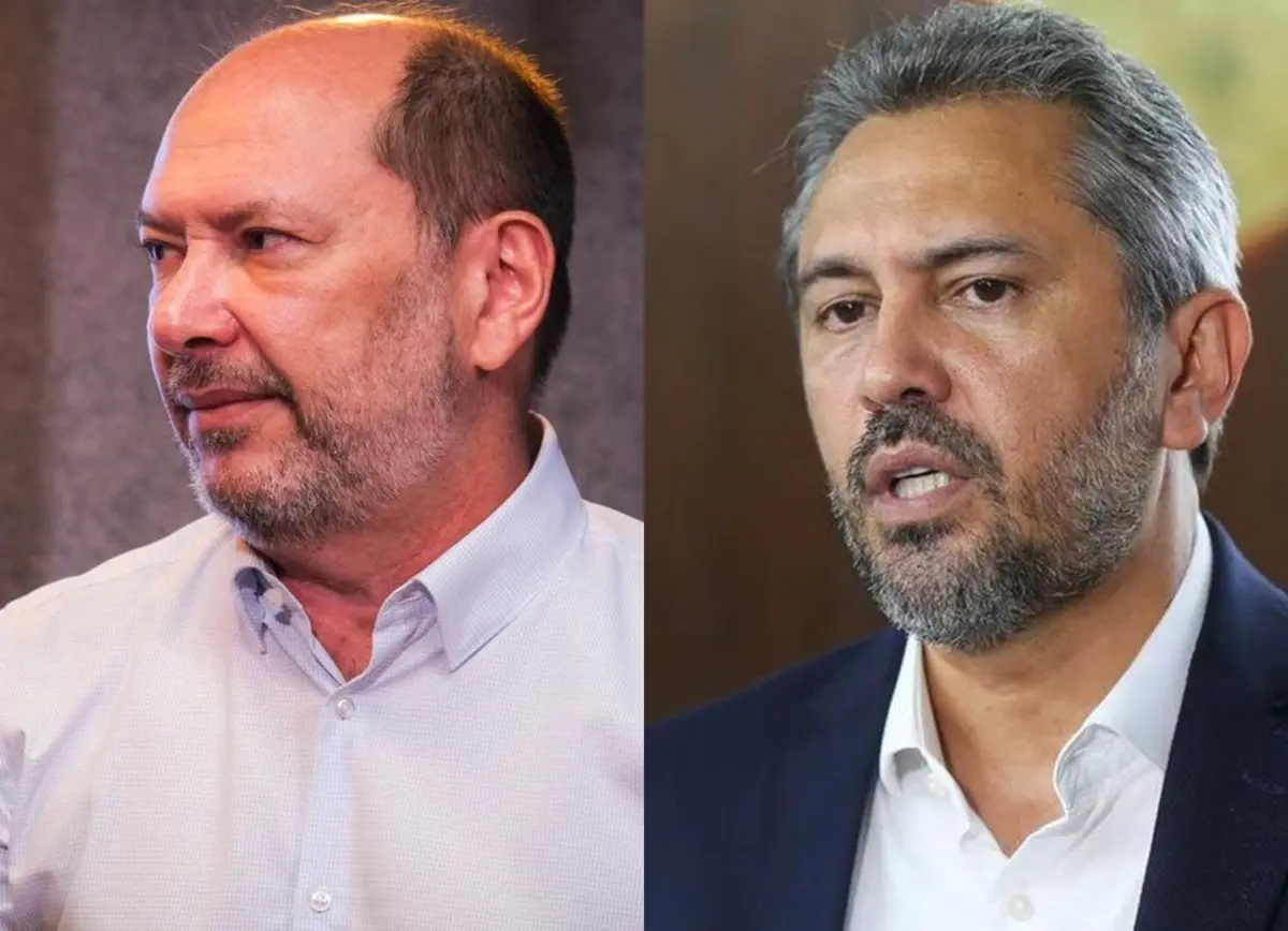 Imagem dividida em dois retratos. À esquerda, Ivo Gomes, com barba curta, veste camisa clara e olha para a direita. À direita, Elmano de Freitas, de cabelos grisalhos e barba, veste camisa branca e blazer escuro, fala com a boca levemente aberta e olha para a esquerda.