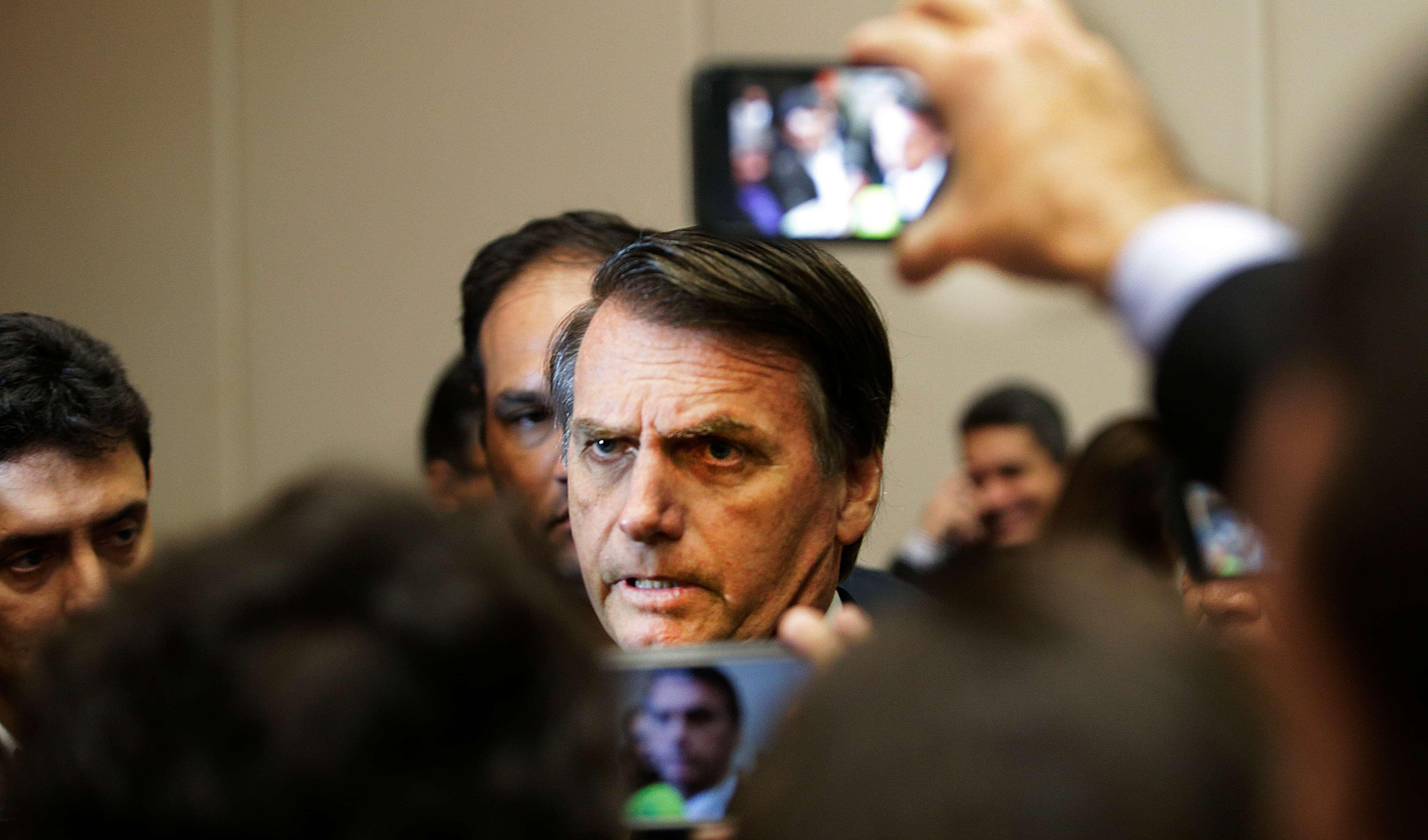 Imagem de Jair Bolsonaro para matéria sobre saída dele do hospital, após queda.