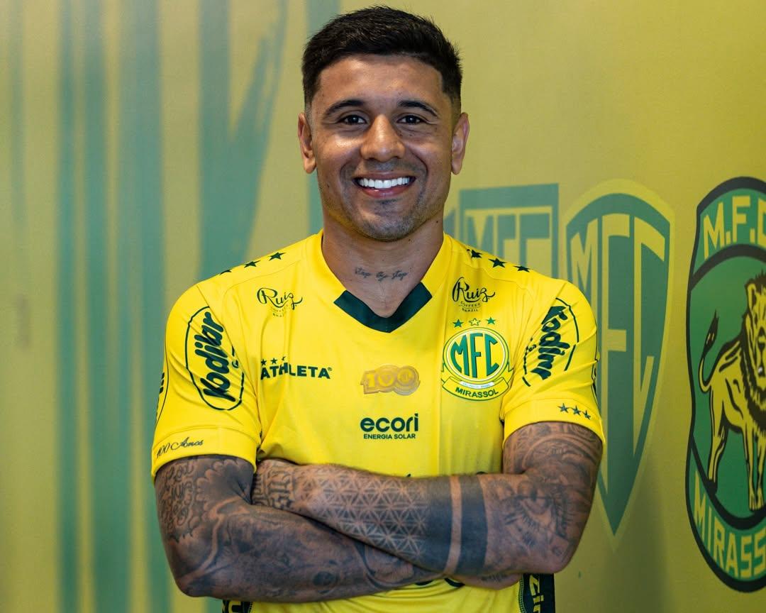 Foto de Galeano, novo reforço do Mirassol