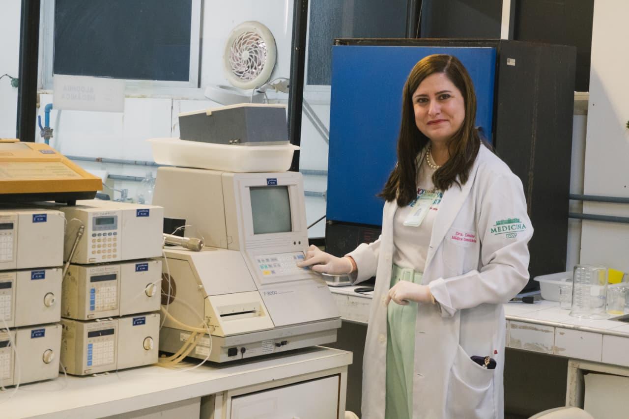 Professora Denise Carvalho, do Laboratório de Genética Médica (Lagem), da Universidade Estadual do Ceará (Uece).